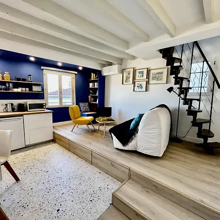 Riviera: Luminous Duplex With Panoramic View